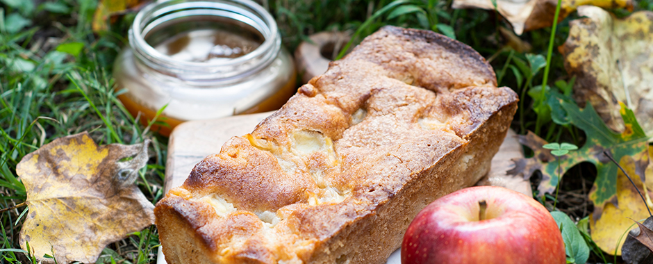 Virginia Apple Cake